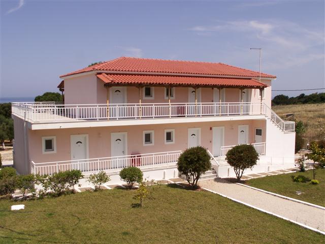KASTRO KYLLINIS: Kastro Beach Hotel