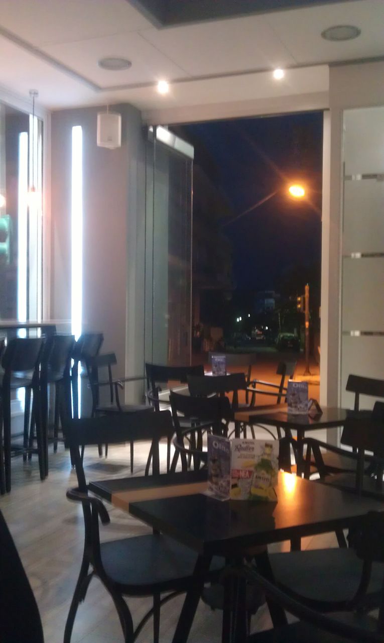 LIVADEIA: CAFE DIEM