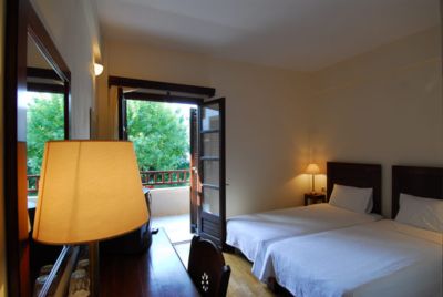ELATI - PYLI: HOTEL PAPANASTASIOU