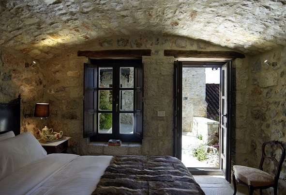 ARKADIAS: Villa Vager