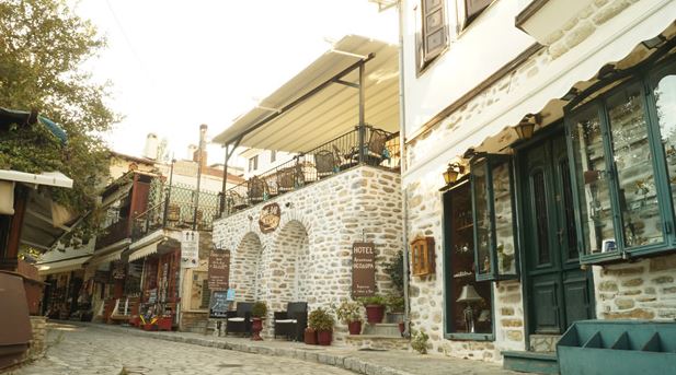 Pilion: Mansion Theodora