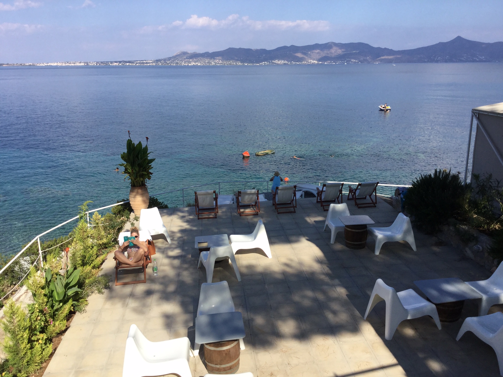 traveler's photo