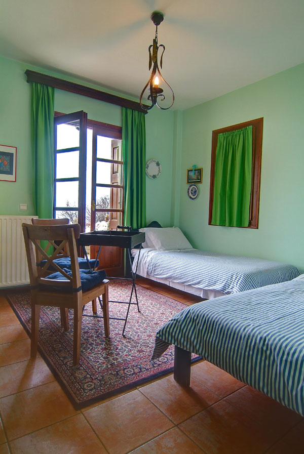 ARACHOVA: XENONAS NEFELES